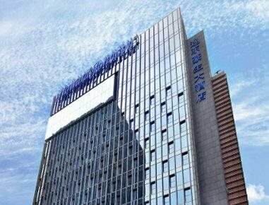 Howard Johnson by Wyndham Ifc Plaza Ningbo