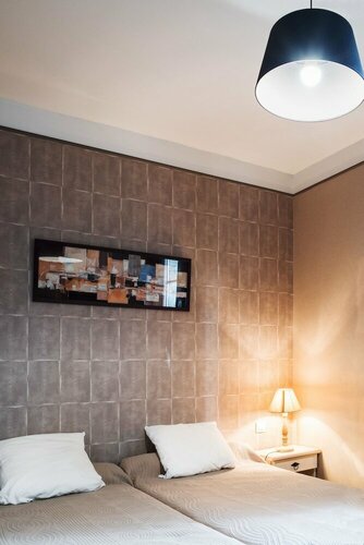 Les 3 rois by YY, Book Hotel Villers-Bocage Calvados