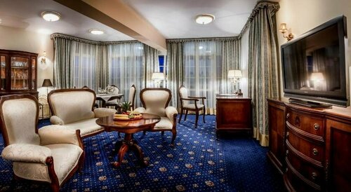 Hotel im. Jana Pawła II, Réserver Hôtel Hôtels à Basse-Silésie avec parking, Parking