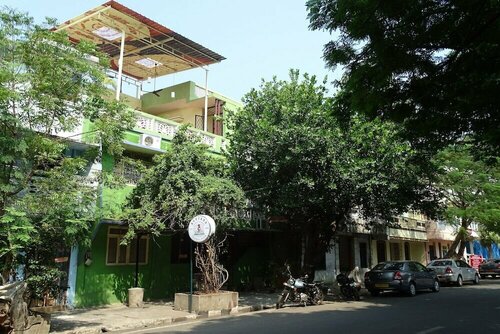 Hotel Pondichery, Забронировать Отель Отели White Town с парковкой, Парковка
