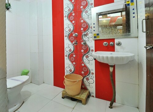 Hotel Soma DX, Забронировать Отель Пахар-Ганж Нью-Дели, рядом с Рынок Садар-Базар