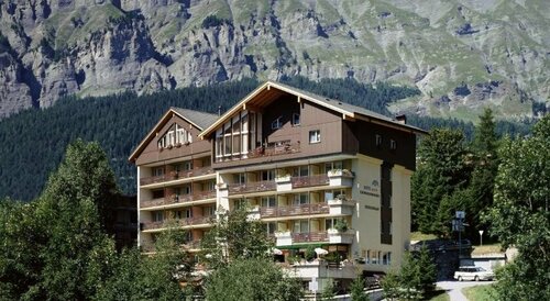 Hotel Alfa Superieur - Leukerbad-Therme, Забронировать Отель СПА-отели Лейкербад, рядом с Горнолыжный подъемник Торрент Банен, SPA-услуги