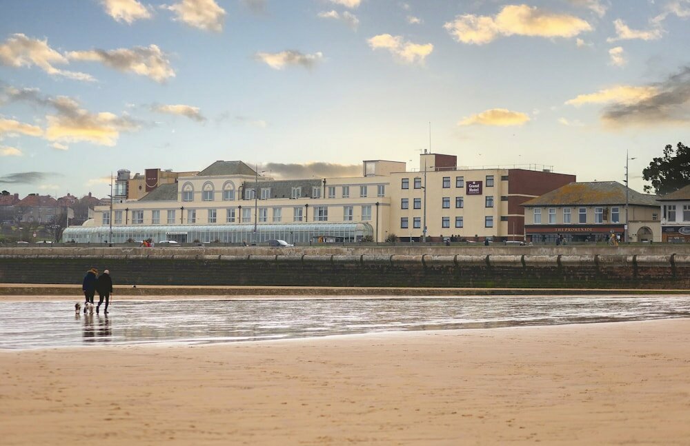 Grand Hotel