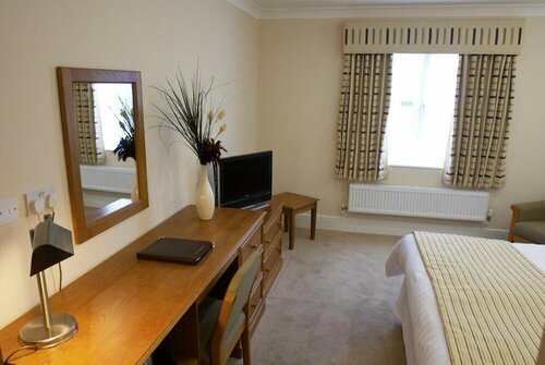 The Barns Hotel, Varaa Hotelli Hotellit Merseyside aamiaisella, Aamiainen