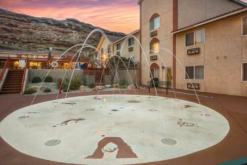 Aarchway Inn, Забронировать Отель Моав Arches National Park