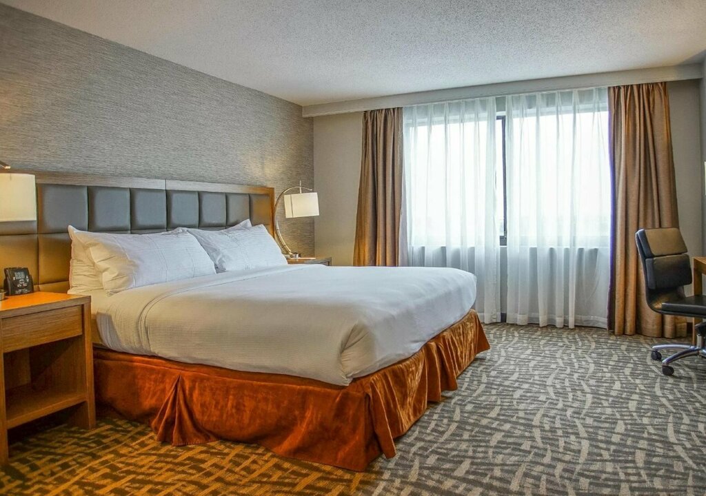 Ramada by Wyndham Southfield