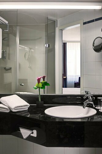 IntercityHotel Ingolstadt, Prenota Hotel Hotel a Alta Baviera con parcheggio, Parcheggio