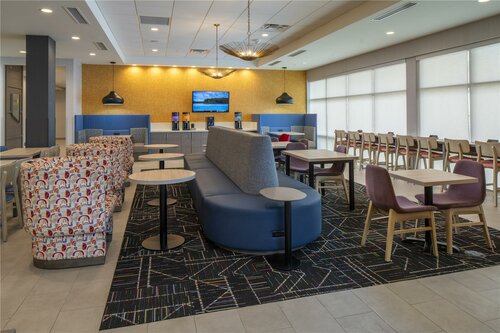 Home2 Suites By Hilton Montgomery Downtown, Забронировать Отель Монтгомери штат Алабама