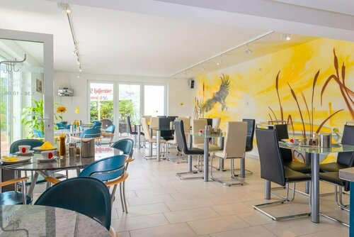 Hotel Am Müritzhafen garni, Забронировать Отель Отели Мюриц с парковкой, Парковка