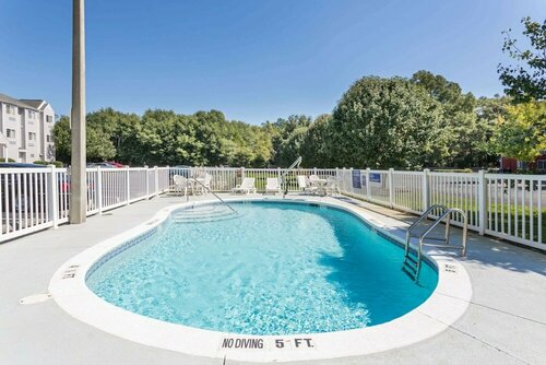 Microtel Inn & Suites Marianna, Book Hotel Marianna Panhandle Florida