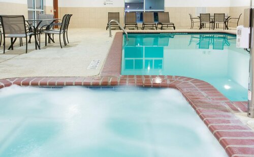 Comfort Inn & Suites Alvarado, Забронировать Отель Альварадо Dallas - Fort Worth Metropolitan Area