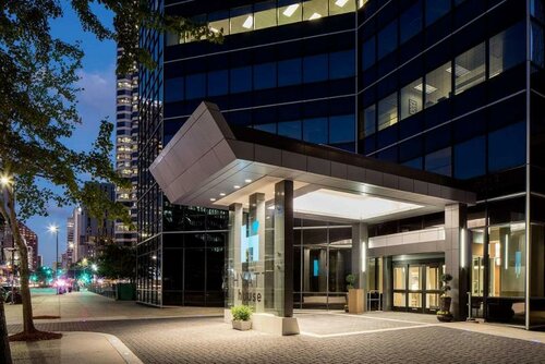 Hyatt House New Orleans Downtown, Забронировать Отель Новый Орлеан - деловой центр Новый Орлеан, рядом с Storyville