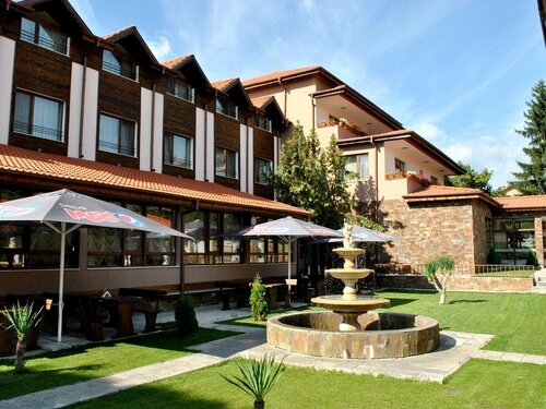 Spa Hotel Ivelia, Reserva ahora Hotel Hoteles en Kyustendil con aparcamiento, Aparcamiento