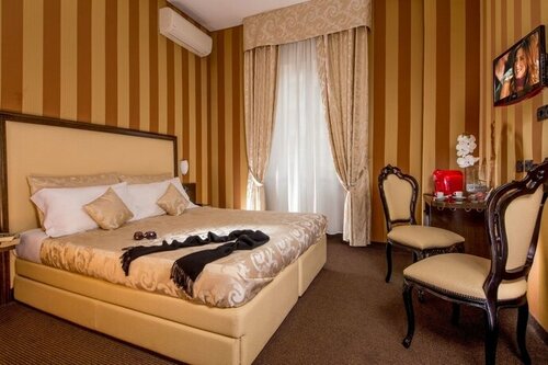B&B Home@Rome, Reserva ahora Bed & breakfast Hoteles en El Lacio con aparcamiento, Aparcamiento