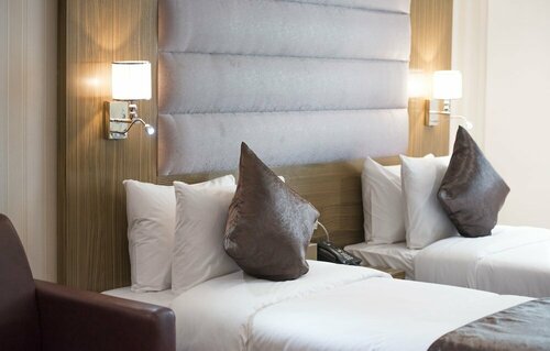 Royal Tulip Hotel LLC, Забронировать Отель Отели Эмирата Дубая с парковкой, Парковка