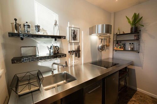 A Place Antwerp - Boutique Suites & Flats - Vrijdagmarkt 1, Забронировать Отель Антверпен - центр города Антверпен, рядом с Metro Meir