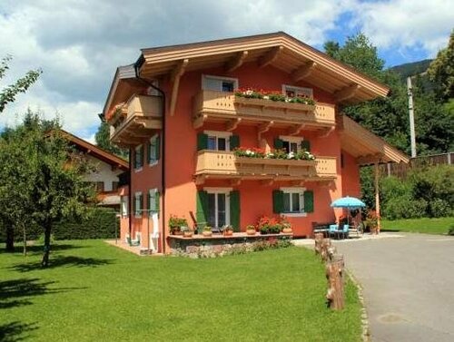 Haus Senoner, Prenota Hotel Hotel a Tirolo con parcheggio, Parcheggio