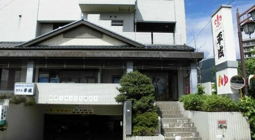 Isawa Onsen Hotel Heisei, Забронировать Отель Фуефуки Яманаси