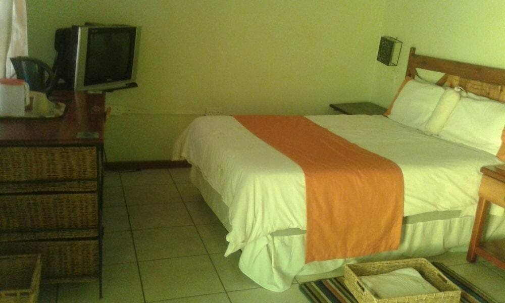 Maya Guest Inn