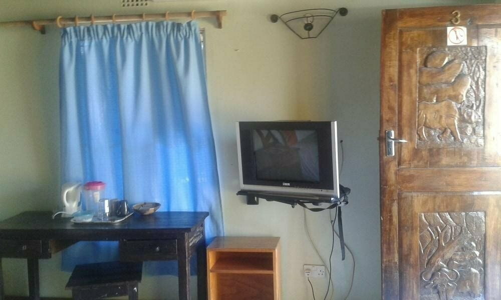 Maya Guest Inn