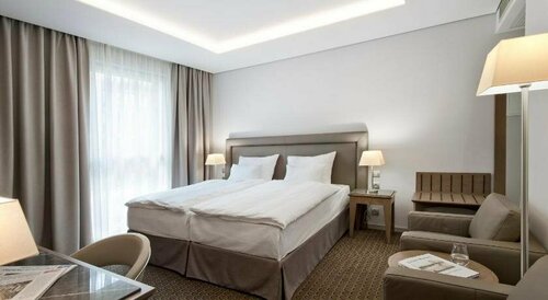 Hotel Royal Prague, Забронировать Отель Отели Праги с завтраком, рядом с Национальный памятник на Виткове, Завтраки