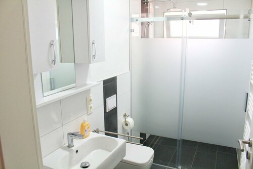 Zimmer Vermietung Neuburg, Rezervați Hotel Neuburg Upper Bavaria