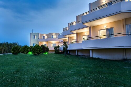 Alonia Hotel Apartments, Забронировать Апартаменты/квартира Отели Камисиана с завтраком, Завтраки