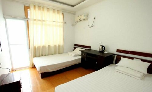Junhe Tianranju Inn, Rezerwuj Hotel Hotele w Jiangsu z parkingiem, Parking