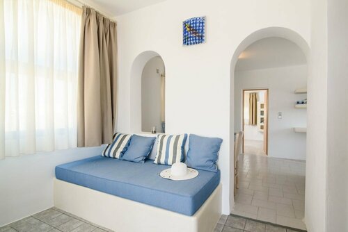 Villa George Santorini, Забронировать Вилла Отели Санторини 4 звезды, рядом с Пляж Периволос, 4*