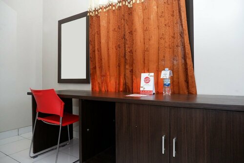 Kost Harmoni by RedDoorz, Réserver Hôtel Semarang Central Java