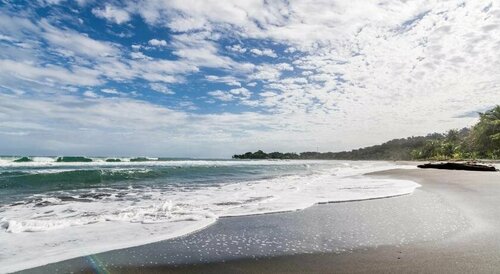 Atlantida Lodge Cahuita, Забронировать Отель Отели в центре Кауита, в центре