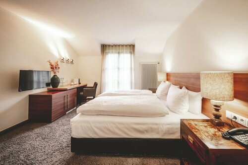 Klosterhotel Marienha H Langweiler, Забронировать Отель Лангвайлер Хунсрюк