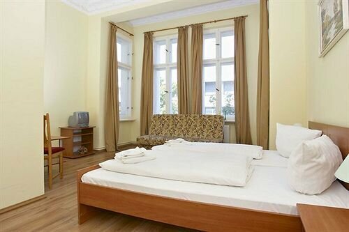 Eden am Zoo, Réserver Hôtel Charlottenburg-Wilmersdorf Berlin, près de Centre commercial Bikini Berlin