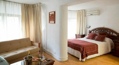 Hotel Montecarlo Santiago, Забронировать Отель Отели и гостиницы Эль-Монте, Отель