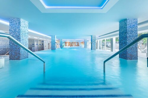 Alexandre Troya, Book Resort Hotels in Tenerife with Breakfast, Breakfasts