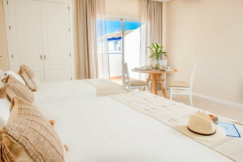 Vive Costa Azul, Забронировать Отель Бенальмадена Малага, рядом с Playa de Arroyo Hondo