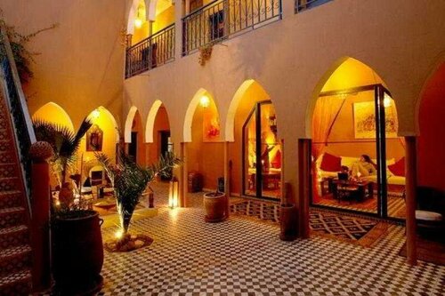Kasbah Ellouze, Забронировать Отель Айт-Бен-Хадду Варзазат