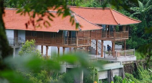 Melanting Cottages and Restaurant