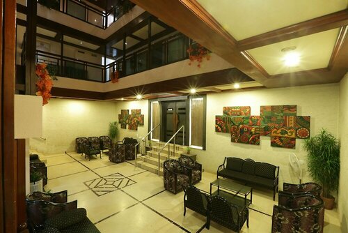 Hotel Nandan, Prenota Hotel Hotel a Guwahati con parcheggio, Parcheggio