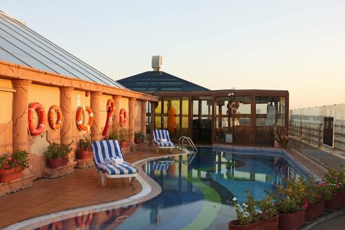 Отель Sea View Hotel, Забронировать Отель Отели Дубая 4 звезды, рядом с Порт Рашид Дубай, 4*