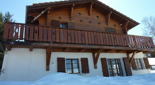 Chalet Chouc'le, Забронировать Шале Отели Шале с парковкой, Парковка
