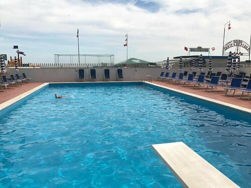 Hotel Majestic, Забронировать Отель Отели Ривьеры Романьола с питанием, Пансион