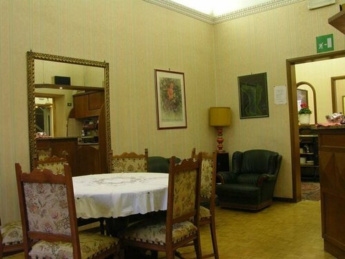 Bianca, Prenota Hotel Hotel a Lazio con parcheggio, Parcheggio