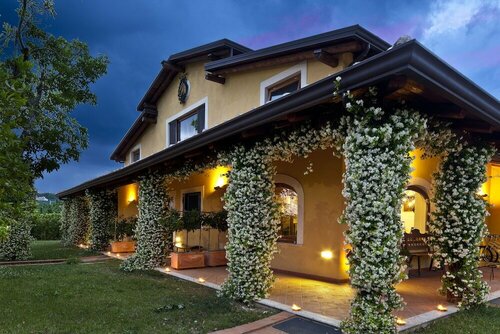 Hotel Villa Rizzo Resort and Spa, Забронировать Курортный отель Сан-Чиприано-Пичентино Кампания