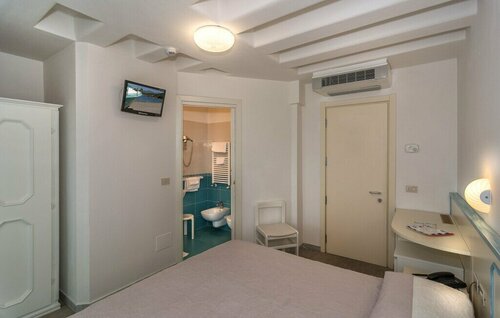 Hotel Il Caravaggio, Забронировать Отель Отели Версилия 3 звезды, 3*