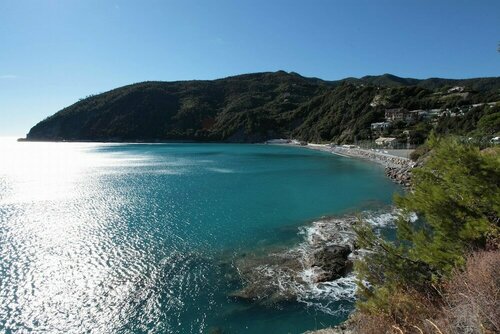 Piccolo Hotel, Book Hotel Moneglia Cinque Terre