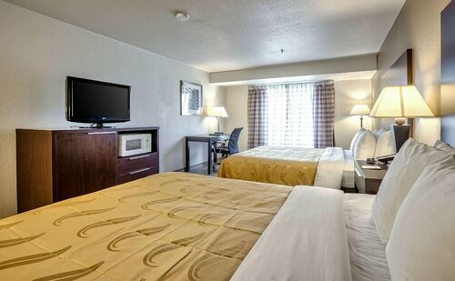 Quality Inn near Six Flags Discovery Kingdom-Napa Valley, Забронировать Отель Вальехо Область залива Сан-Франциско