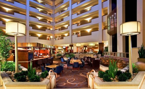 Sheraton Sioux Falls Hotel & Convention Center, Book Hotel Sioux Falls South Dakota