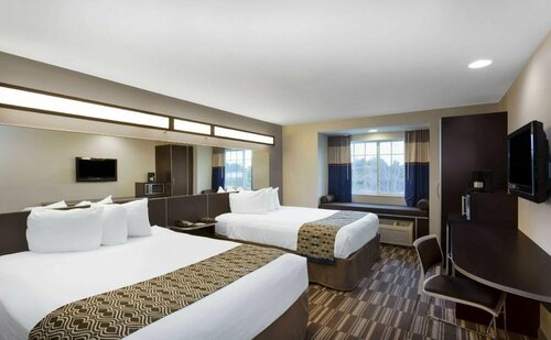 Microtel Inn & Suites by Wyndham Brooksville, Book Hotel Ridge Manor Florida