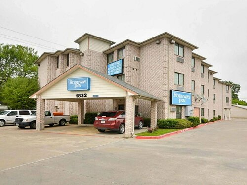 Rodeway Inn Carrollton I-35E, Забронировать Отель Карролтон Dallas - Fort Worth Metropolitan Area